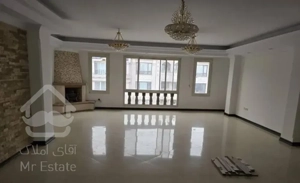 آ‌پارتمان۱۵۰ متر سه خواب منظریه دو پارکینگ