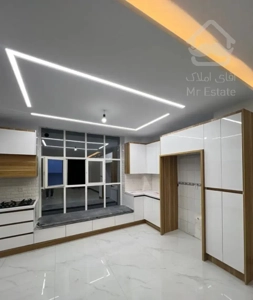 ۷۷متر/دوخوابه/طبقه دوم/پارکینگ انباری/شیخ هادی