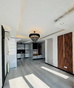 ۶۰ متر شاهنشین / سند تک برگ / پارکینگ و اسانسور