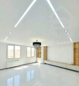 ۶۵ متر طبقه اول تاپ لوکیشن تقاطع شریعتی-عباس اباد