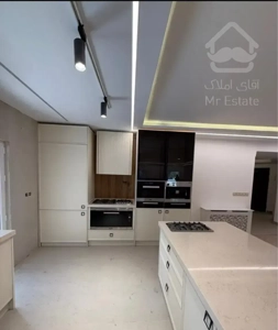فرشته ۱۵۸ متر/ ۳ خواب/ بدون ریشه/ بقیمت