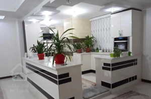 ۱۳۰ متر ۳خوابه کوهک چیتگر