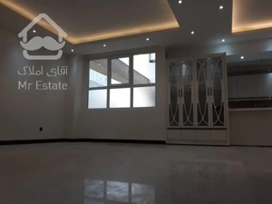 ۱۰۵ متر / اکازیون / کلید نخورده