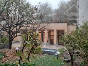 ویلا باغ کلنگی ۶۷۰متر نیاوران تراس مشجر بدون مشرف