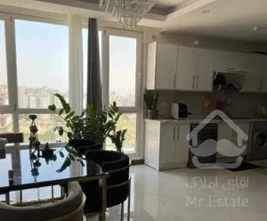 75متر بر فراز ابرها/در برج باغ مجلل بام پونک