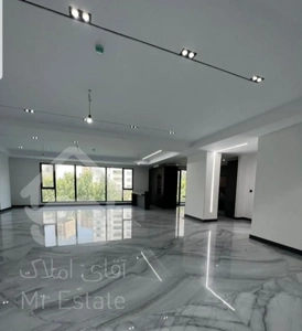 ۱۶۰متری/آلاله شرقی/نیلوفر۴/معاوضه با ۲خواب کوچکتر