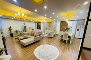 فروش اپارتمان ۱۷۵ در دریای ۲۳ شرقی تک واحد چالوس