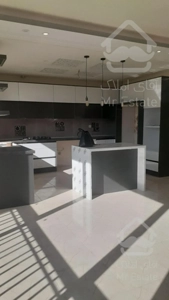 ۱۱۰متر ۲خواب  نوساز  شهرک راه اهن