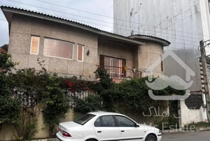 خانه ویلایی ۲۶۷مترزمین دونبش،۲۲۵متربنا