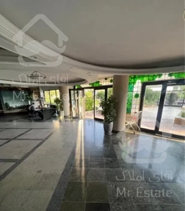 ۱۸۳ متر ازگل