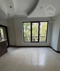 ۱۵۲متر کامرانیه //فول مشاعات//تراس بدون مشرف