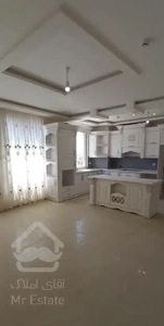 ۱۱۰متری۲خواب ۲نبش سندتک برگ نزدیک حرم میدان بسیج