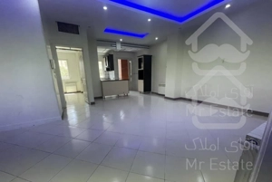 آپارتمان ۶۱ متری.یکخواب.فول.۱۱ساله.فرعی بلوار شاهد