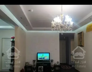 رهن کامل برج 87متر فاز11زون5 دارای نورپردازی