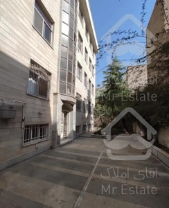 قلهک مطهری 103 متر دو خوابه