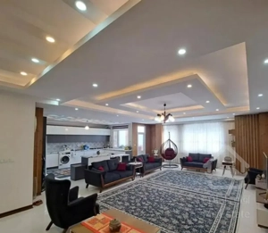 ۱۰۰متر/فول امکانات/ ۲پارکینگ سندی/سالن پرده خور