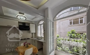 ۴۷متری،طبقه اول،خیابان رنجبر،بازسازی شده،وامدار