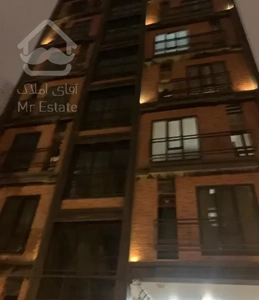 تاپ لوکیشن میدان ولیعصر . ۹۰ متر . فول امکانات