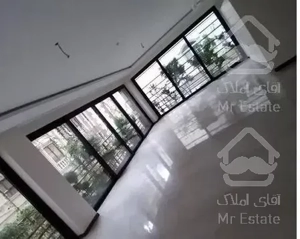 آپارتمان ۱۶۲ متر ولنجک پایین سیزدهم