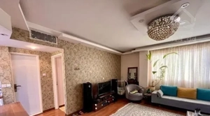 شهرزیبا/آلاله شرقی ۷۶ متر/ سالن پرده خور