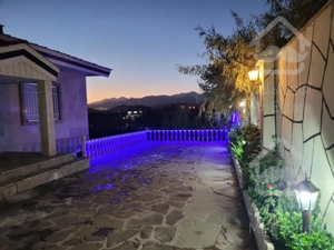 باغ ویلا رودهن