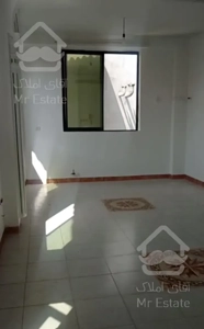 ۱۱۰متر آپارتمان/۲خواب/راه پله مجزا/مرکزشهر