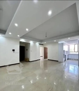 ۸۲ متر فول امکانات