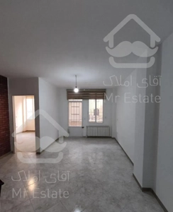 54 متر خوش نقشه رو به آفتاب فول امانات