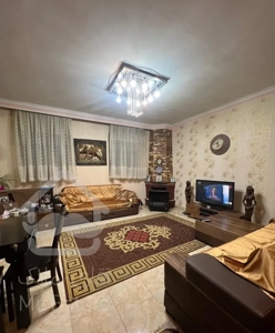 ۷۵ متری/ دو خواب/ تکواحدی/ طبقه اول /بالکن