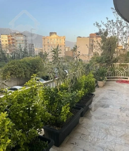 آپارتمان ۱۳۰ متری دو خوابه سعادت آباد