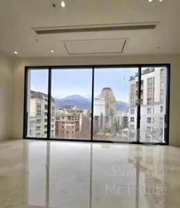 مرزداران ۱۹۰ متر نوساز ۲،پارکینگه