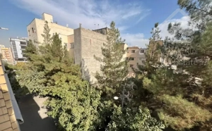 ۱۲۵متر ۲ خواب پشت حاشیه صارمی پارکینگ اختصاصی