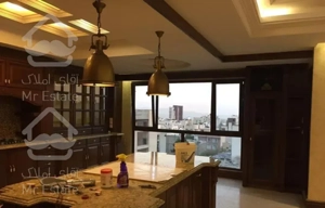 آپارتمان ۱۸۰ متری نیاوران فول مشاعات فعال ۳خواب