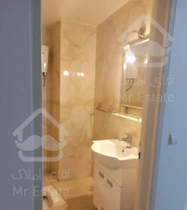 ۱۰۰ متر برج باغ در لویزان