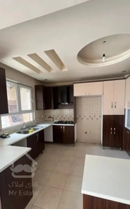 شهرک غرب ۱۱۰ متر ۲ خواب ( فول امکانات )