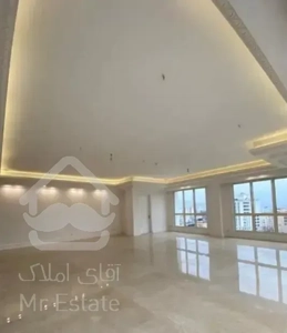 ۲۰۰متر سه خواب برج نوساز چیتگر جنب ایرانمال