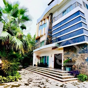 ویلا باغ استخردار رهنی