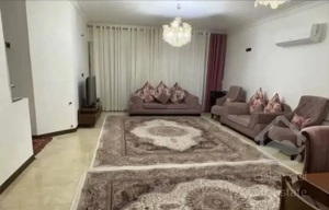 فروش واحد طبقه سوم ۹۳ متر بلوارطالقانی