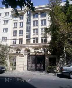 آپارتمان نوساز 200 متری در گلزار