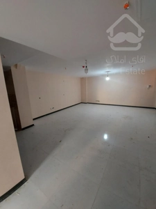 فروش ۱۱۰ متری کلید نخورده در غرب دریاچه