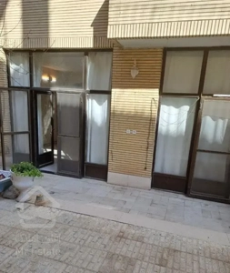 منزل ویلایی دربست ۲۰۰متری ۲طبقه خ حمزه
