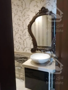 فرعی عالی نیاوران ، ۲۲۸ متر