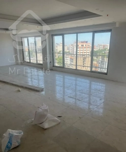 اپارتمان ۲۰۰ متر پنت خیابان هراز ویو ابدی  طبقه ۹