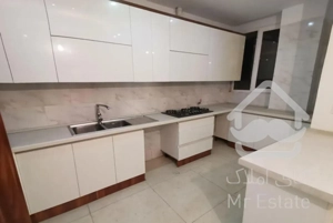 105 متر اسکندری شمالی نصرت.   نوساز. کلید نخورده