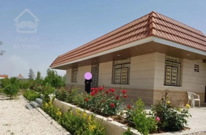 باغشهر ۵۰۰۰ متری با ویلای مبله و استخر شیراز