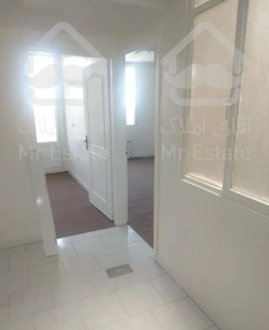 آپارتمان 112متر طبقه دوم تهران نو