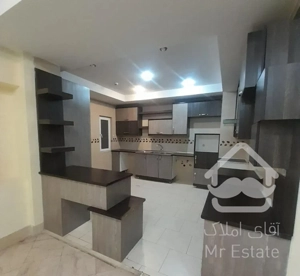 شهرک چشمه ۱۰۵متر فول بدون مشرف تخلیه برج