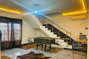 ۲۰۰ متر ویلای لوکس مدرن استخر دار