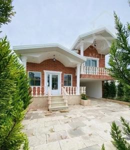 ویلا نیم پلوت/سندتکبرگ/شهرکی/حیاط مستقل