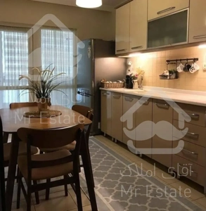 78 متر . دو خواب ‌. 7 ساله . غرق افتاب . چهارباغ